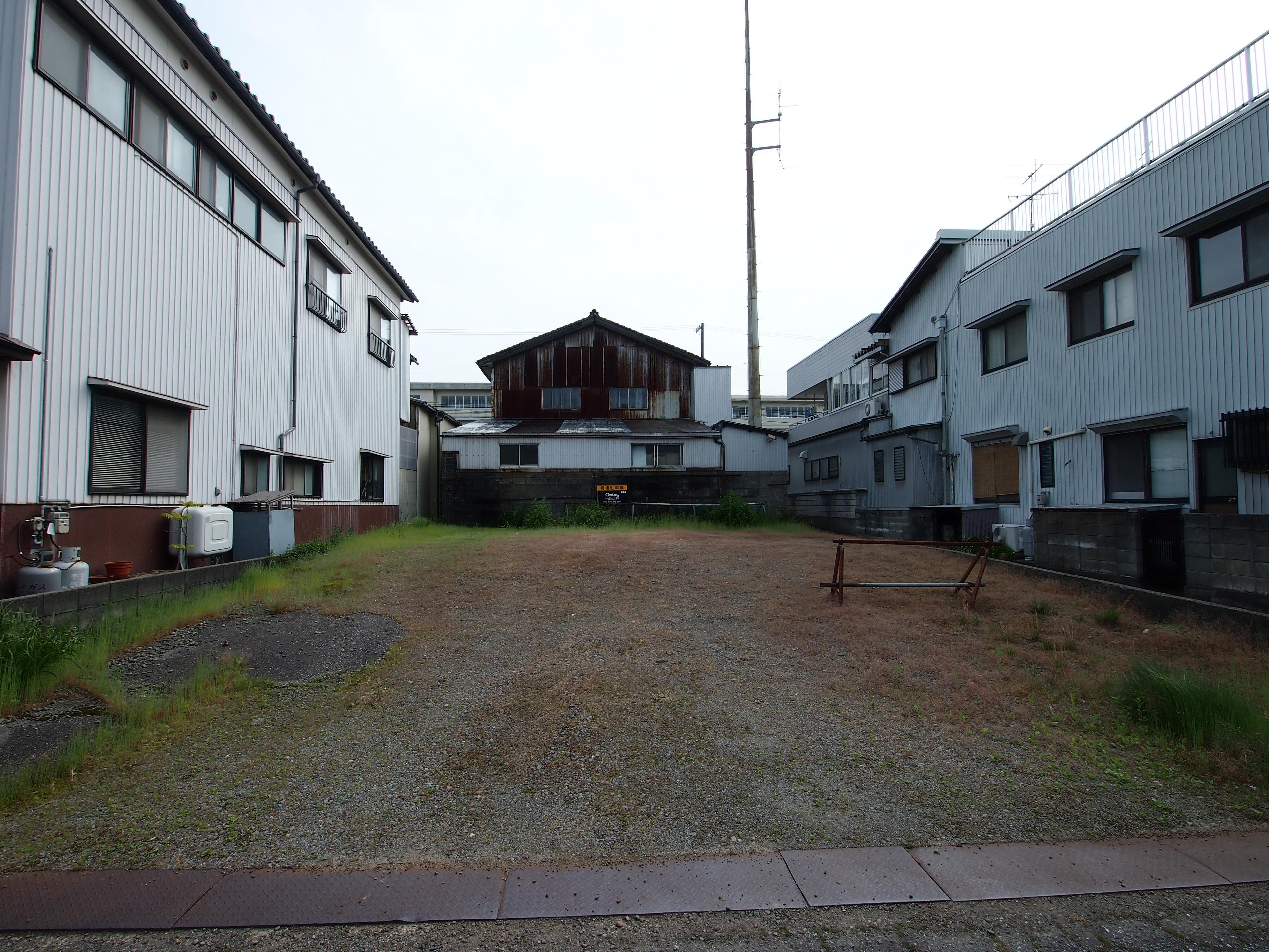 本江町駐車場の外観・駐車場イメージ1枚目