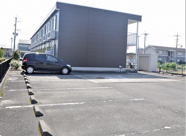 アドバンスドゥ(18044)の外観・駐車場イメージ1枚目