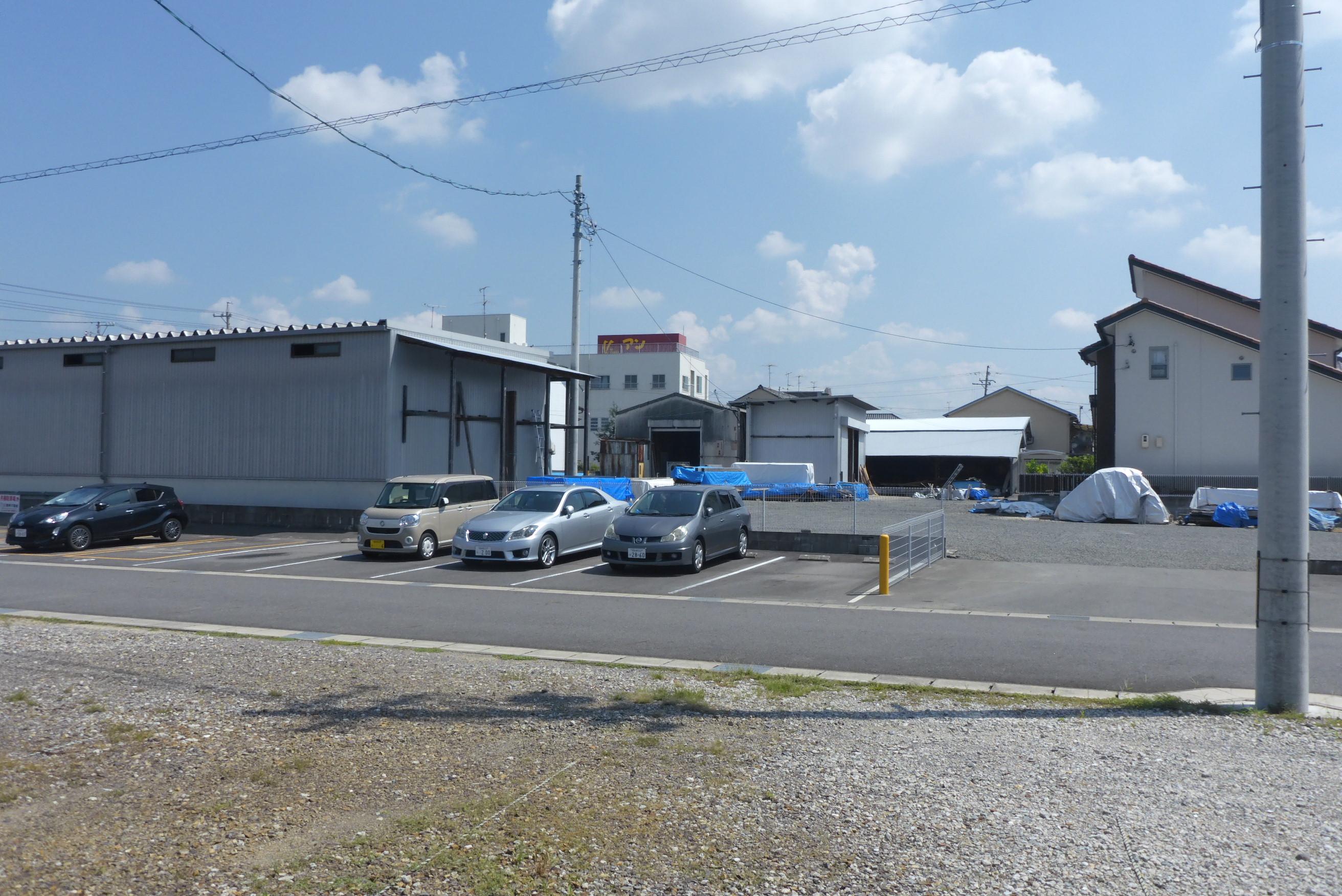 北新田駐車場の外観・駐車場イメージ3枚目