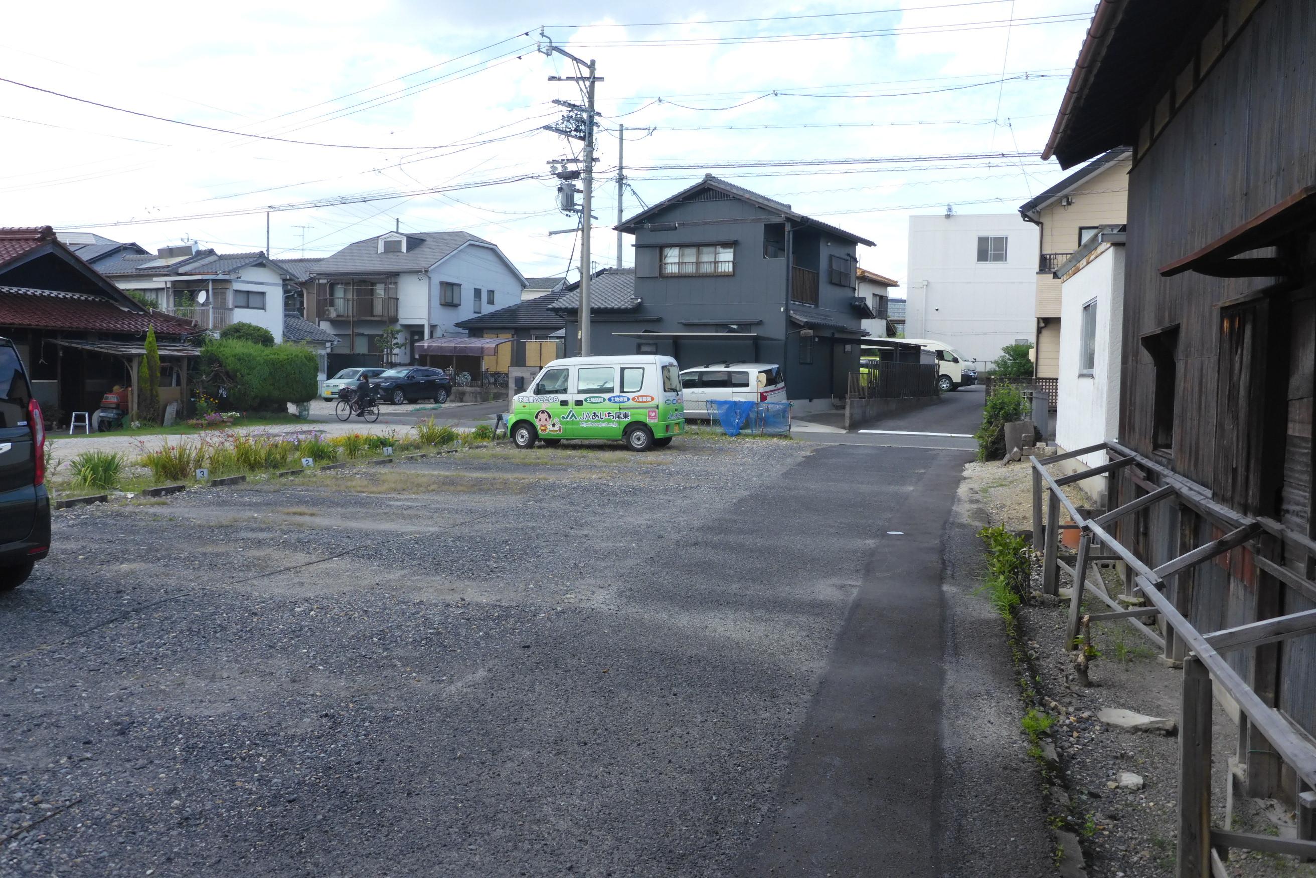 寺山駐車場の外観・駐車場イメージ2枚目