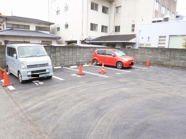 村上豪將駐車場の外観・駐車場イメージ2枚目