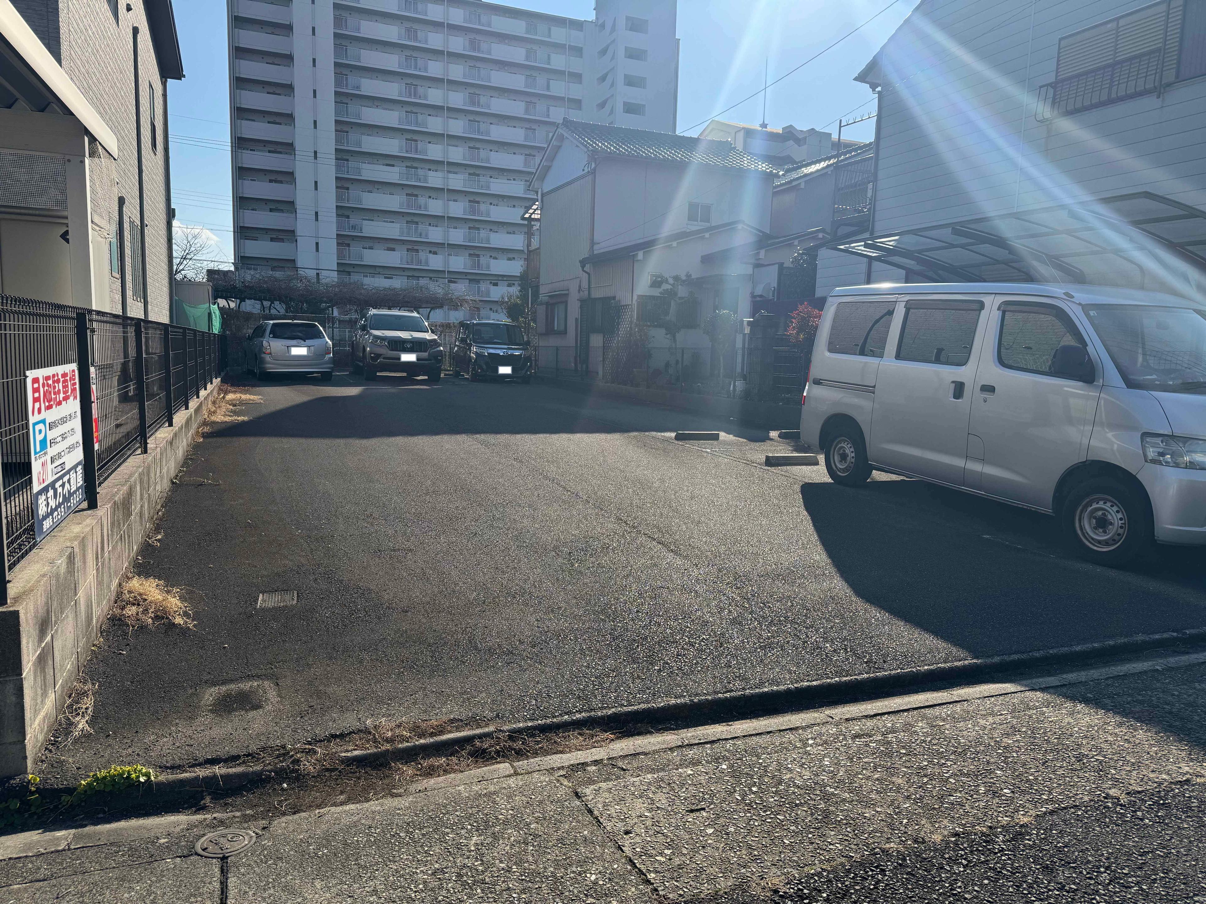 P211の外観・駐車場イメージ3枚目