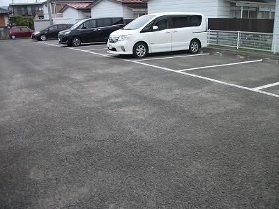 エルスドワール(31861)の外観・駐車場イメージ2枚目
