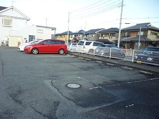 ジョイフルＭ(7624)の外観・駐車場イメージ1枚目