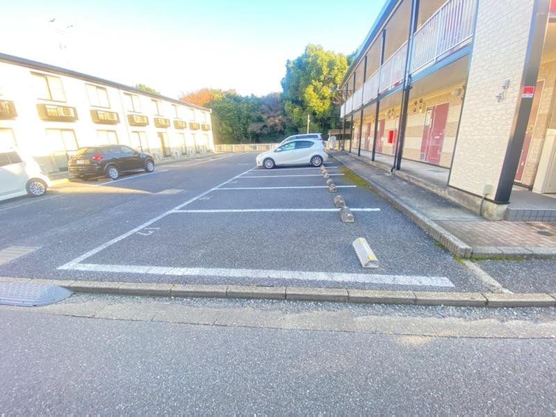 サンハイムⅢ(28983)の外観・駐車場イメージ1枚目