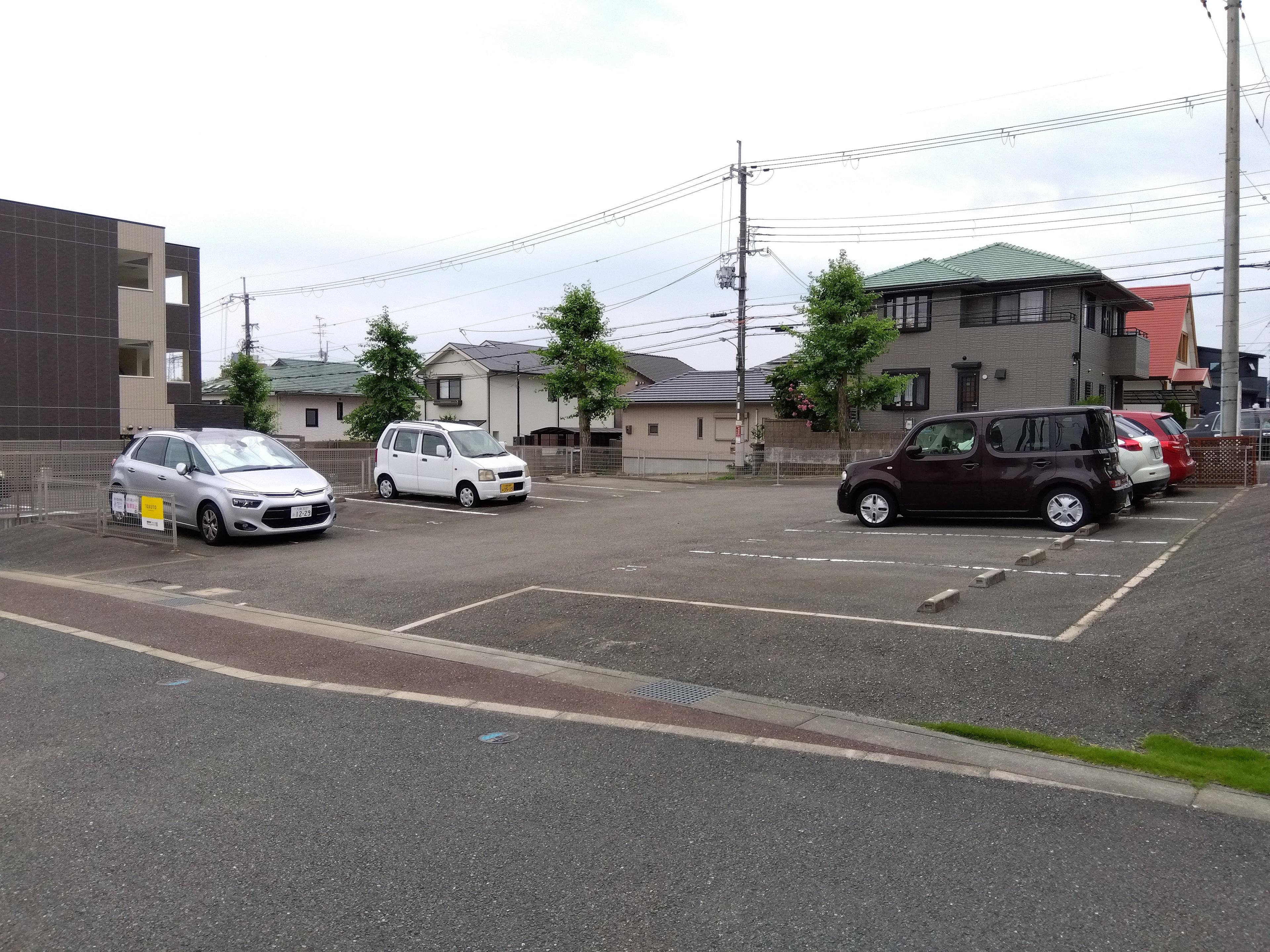 浅川様（駐車場）の外観・駐車場イメージ1枚目