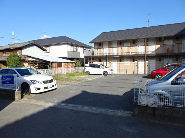 三山木八反坪駐車場の外観・駐車場イメージ1枚目