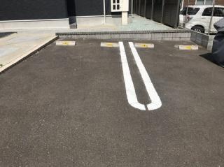 路家燕沢(54772)の外観・駐車場イメージ1枚目