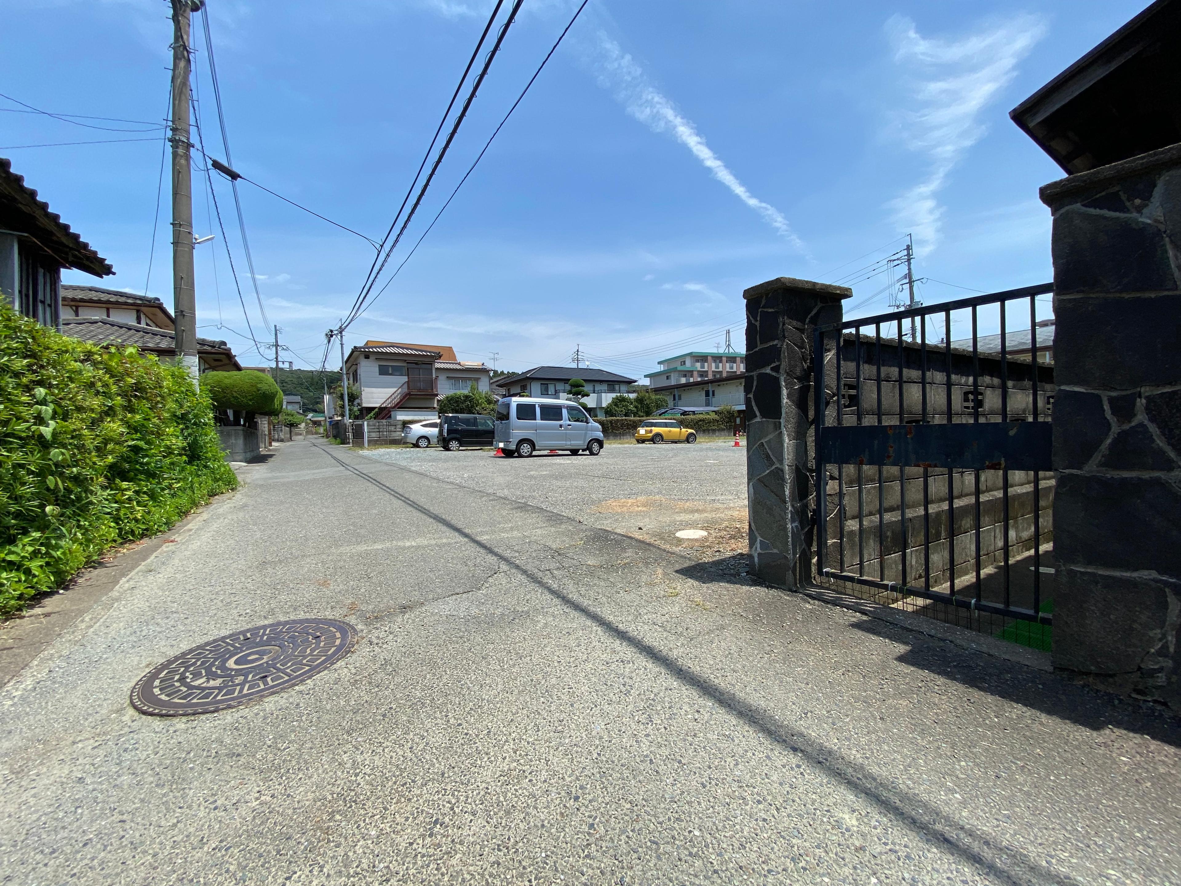 吉本パーキング(黒髪)の外観・駐車場イメージ2枚目