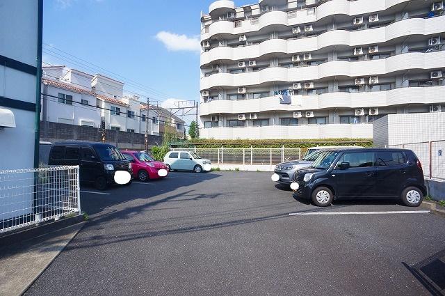 【946】サンハイツ藤駐車場の外観・駐車場イメージ1枚目
