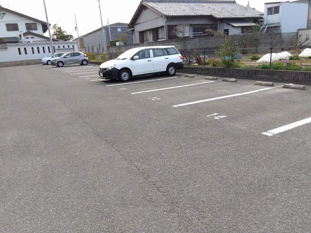 やまきた(31478)の外観・駐車場イメージ1枚目