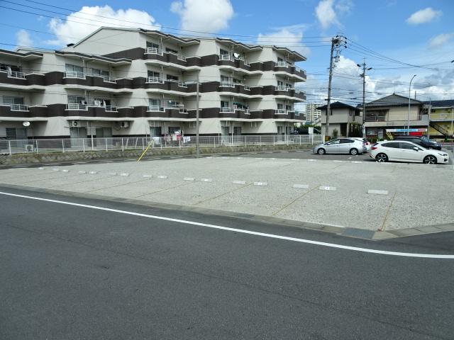 竹ノ花パーキングⅡの外観・駐車場イメージ2枚目