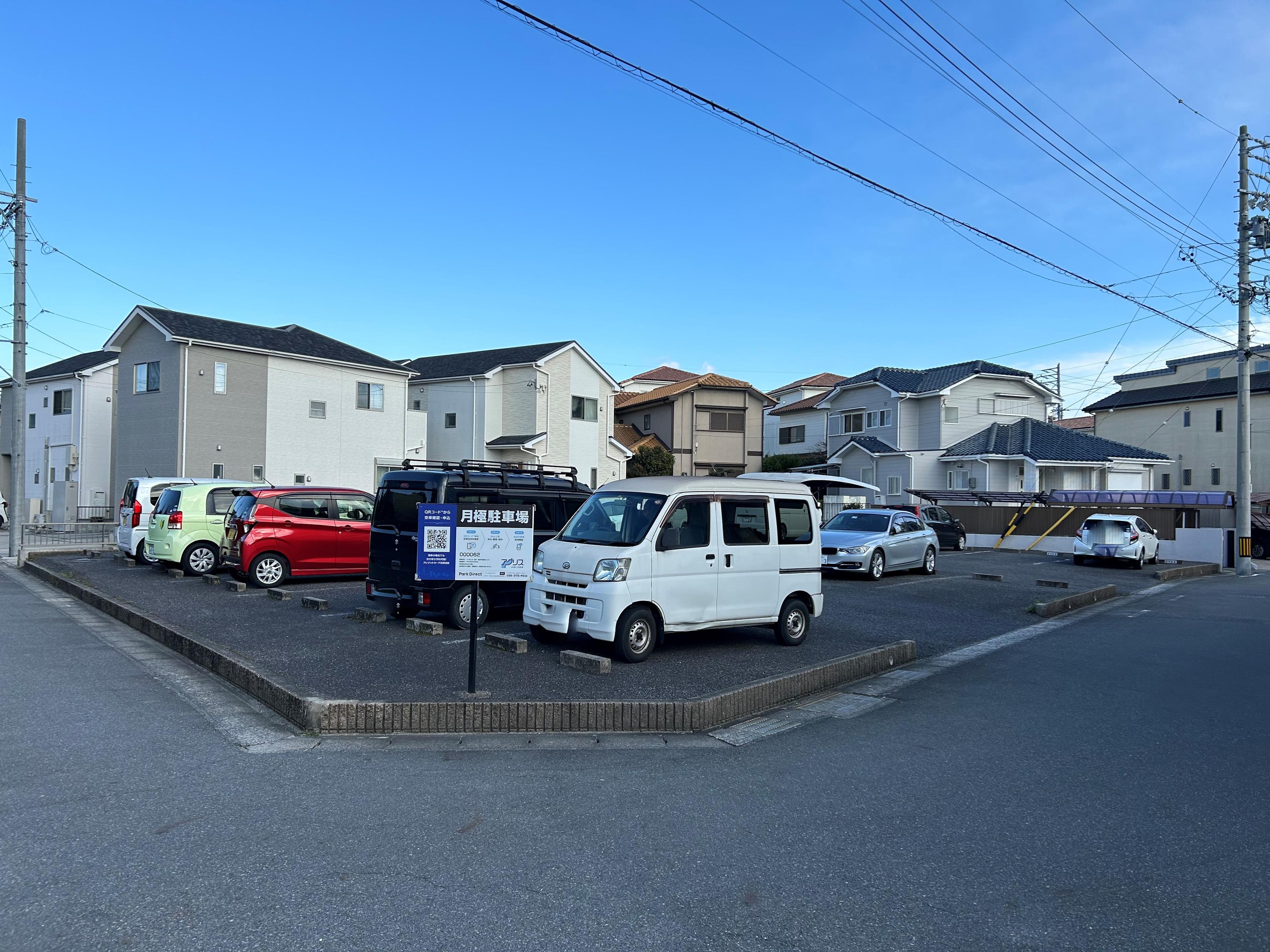 000062の外観・駐車場イメージ2枚目