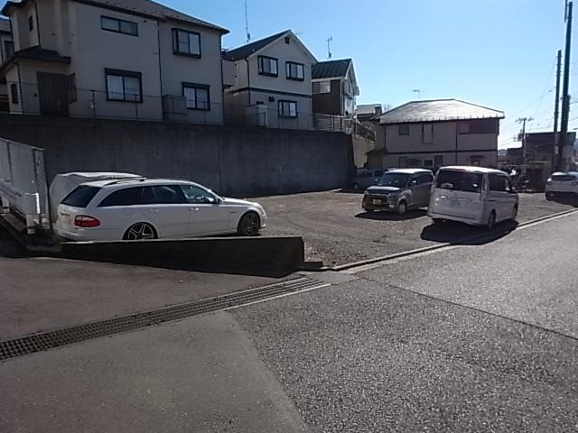 津田丸山駐車場の外観・駐車場イメージ2枚目