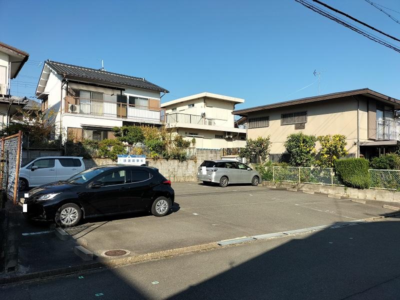 助松 ﾓｰﾀｰﾌﾟｰﾙの外観・駐車場イメージ1枚目