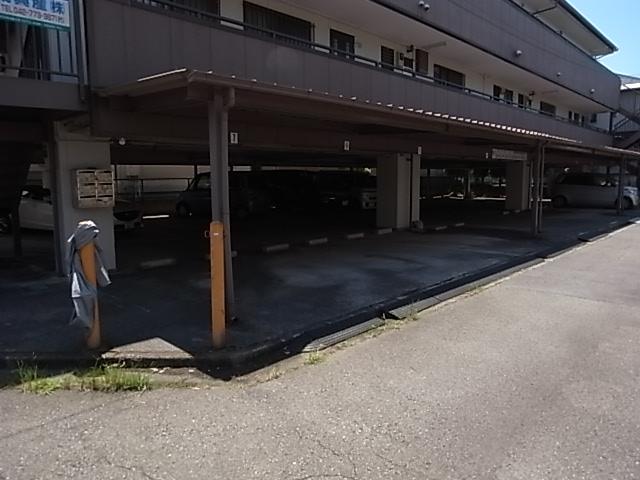 ラーバン相原内駐車場の外観・駐車場イメージ1枚目