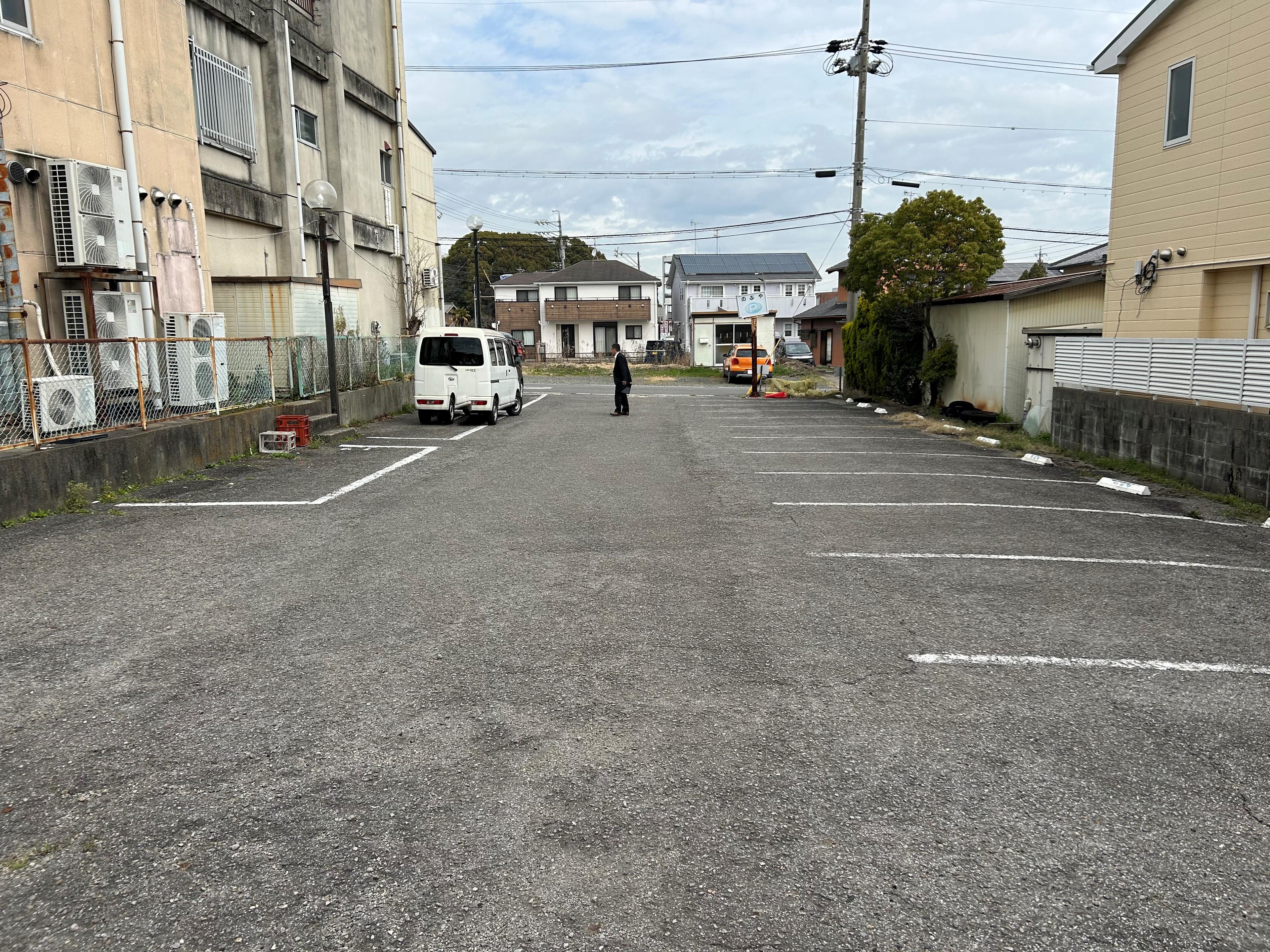 000159の外観・駐車場イメージ3枚目