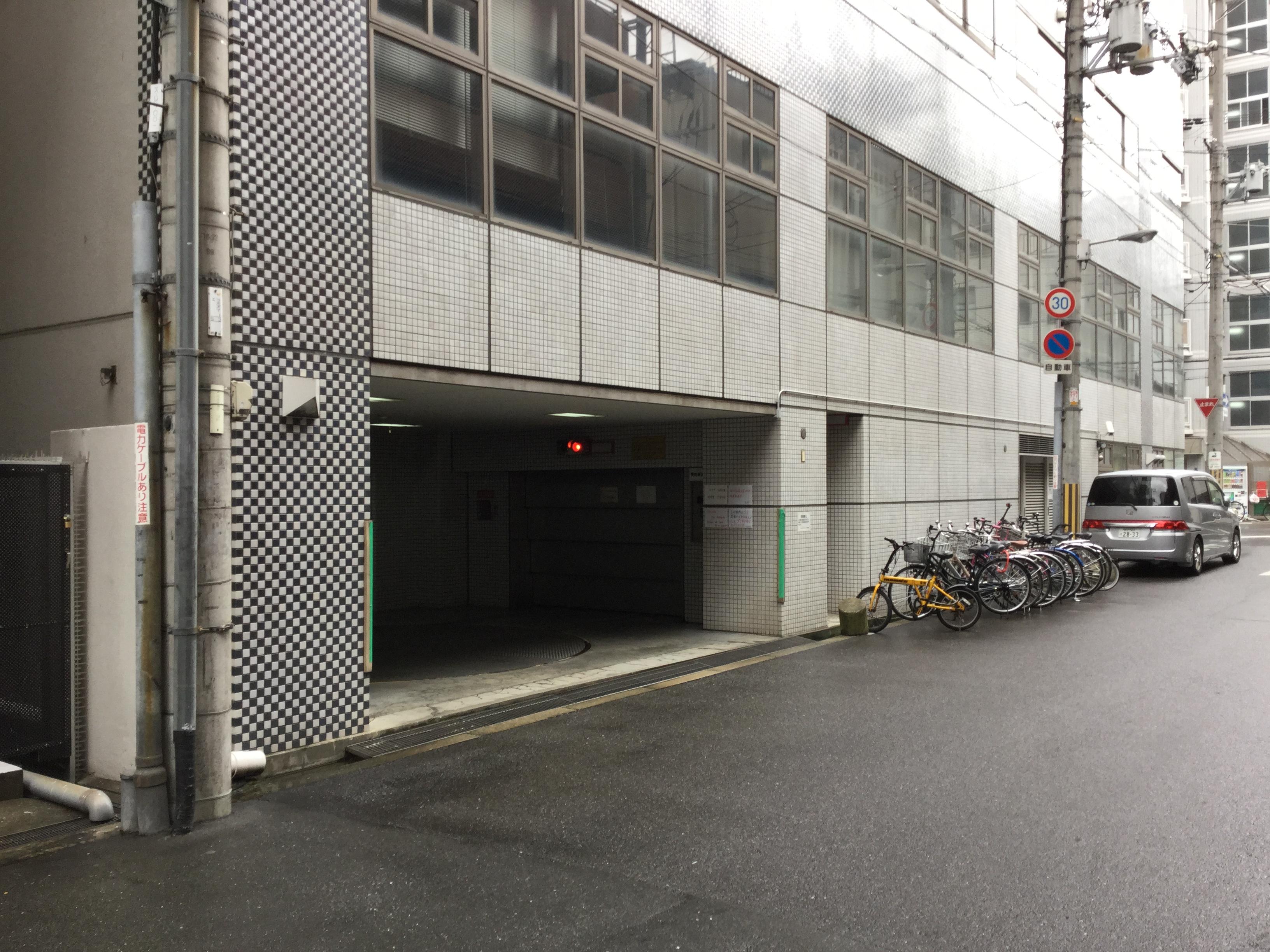 インテリジェンスビル駐車場の外観・駐車場イメージ2枚目