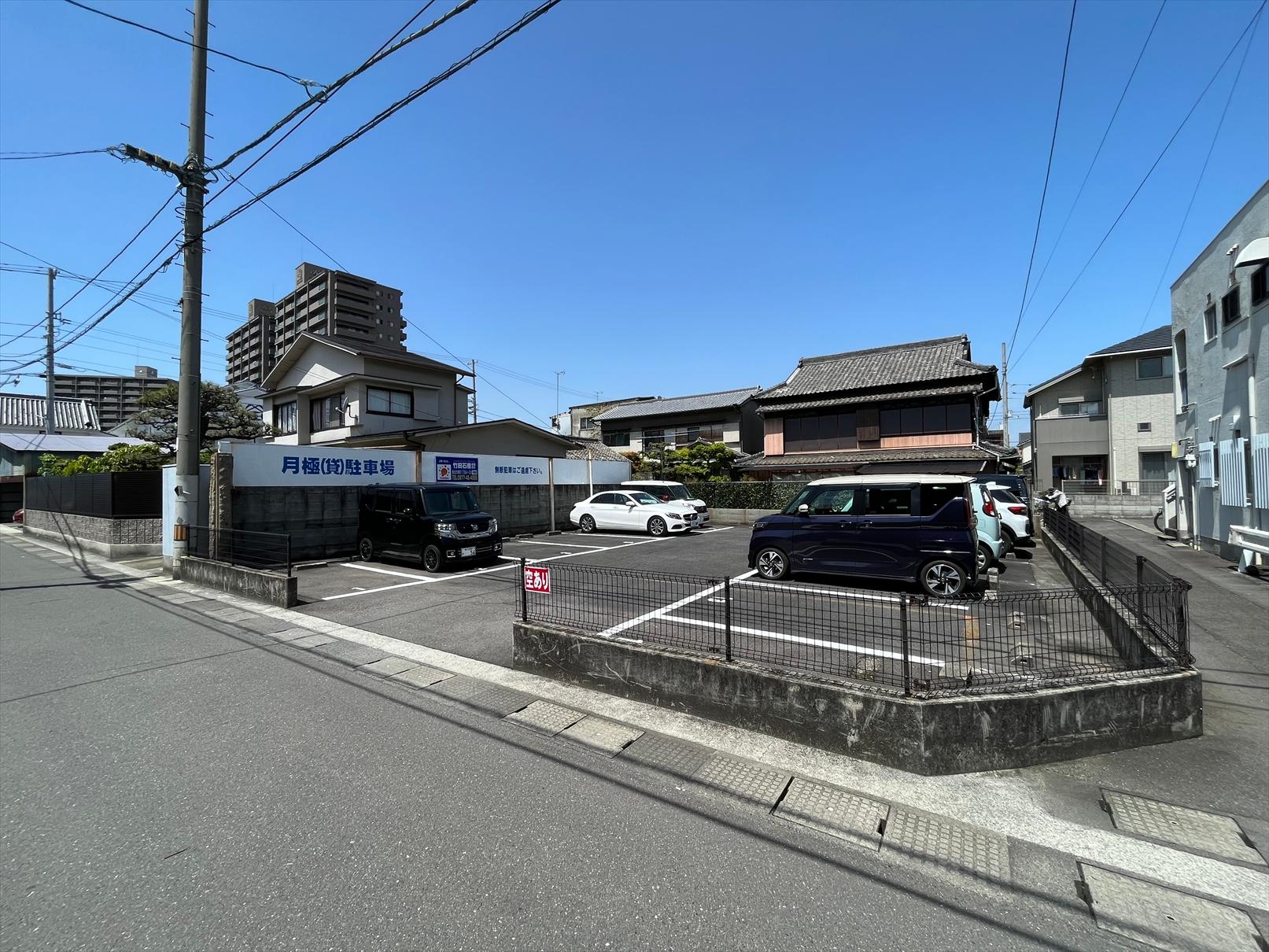 元町駐車場の外観・駐車場イメージ2枚目