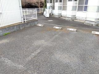 柴(12900)の外観・駐車場イメージ1枚目