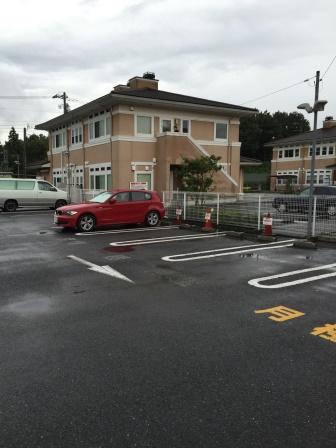 はるひ野駅前の外観・駐車場イメージ1枚目