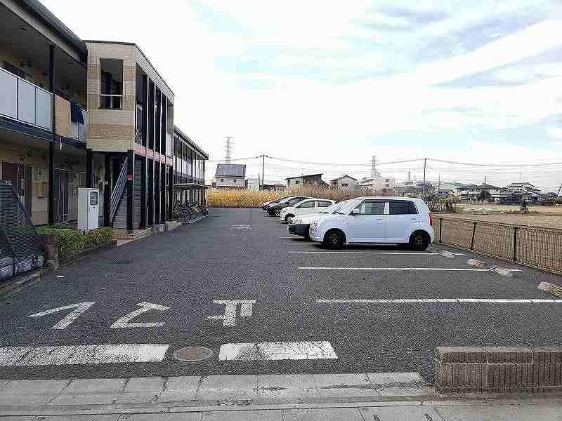 ＮＡＧＡＫＵＲＡ(29531)の外観・駐車場イメージ1枚目