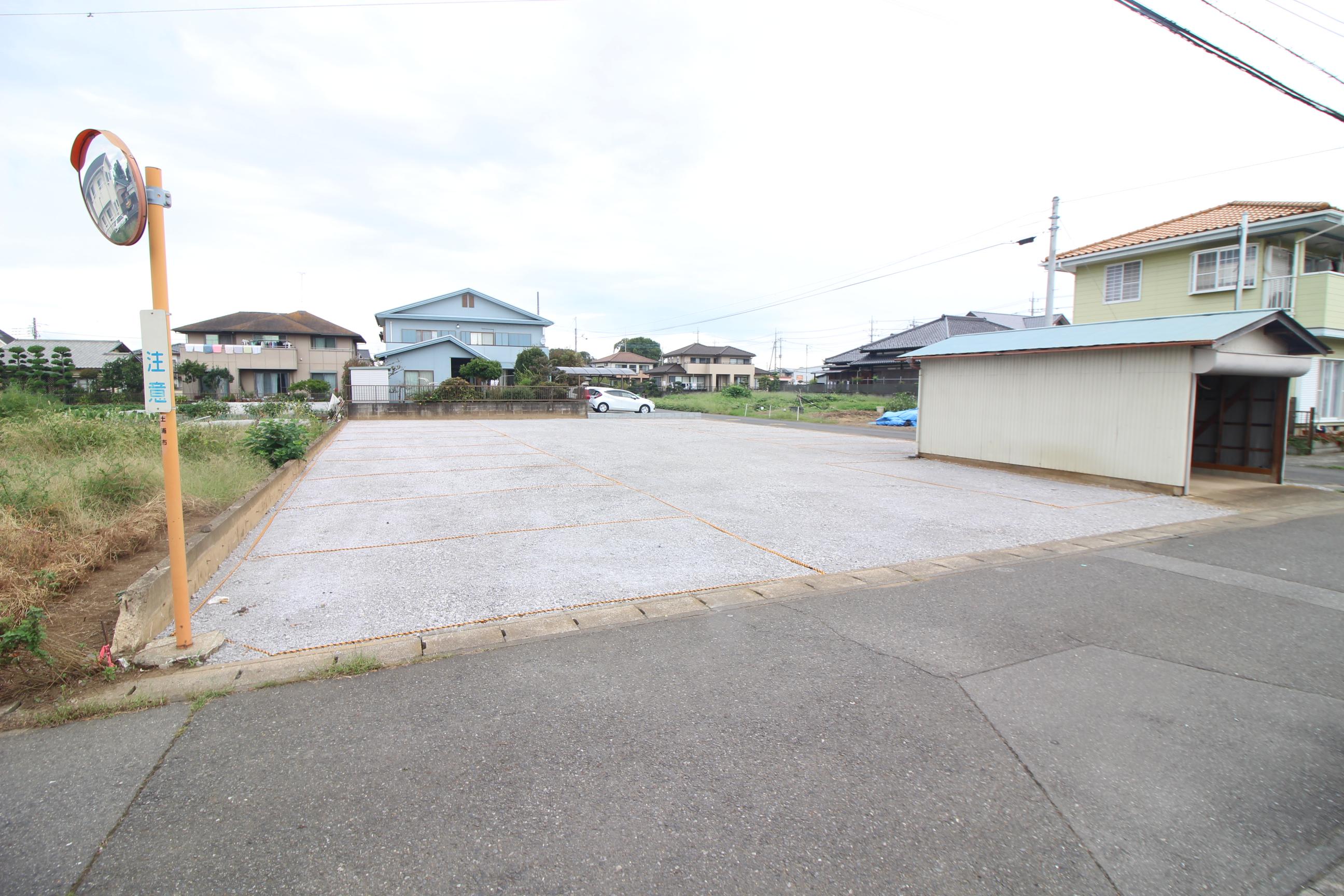 塚原駐車場の外観・駐車場イメージ1枚目