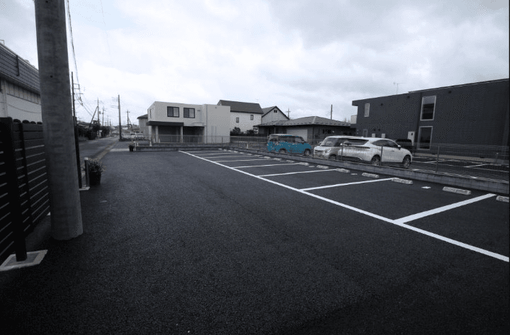 中央3丁目6-24駐車場の外観・駐車場イメージ3枚目
