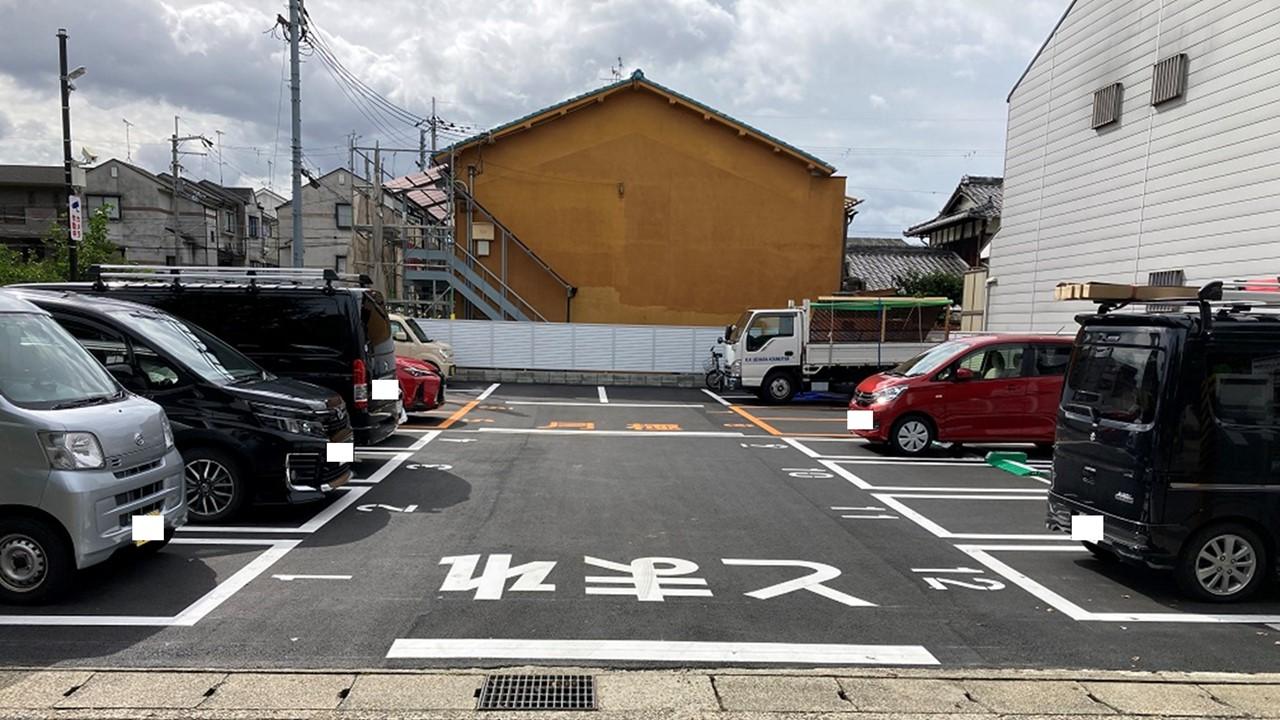 西京極午塚町の外観・駐車場イメージ1枚目