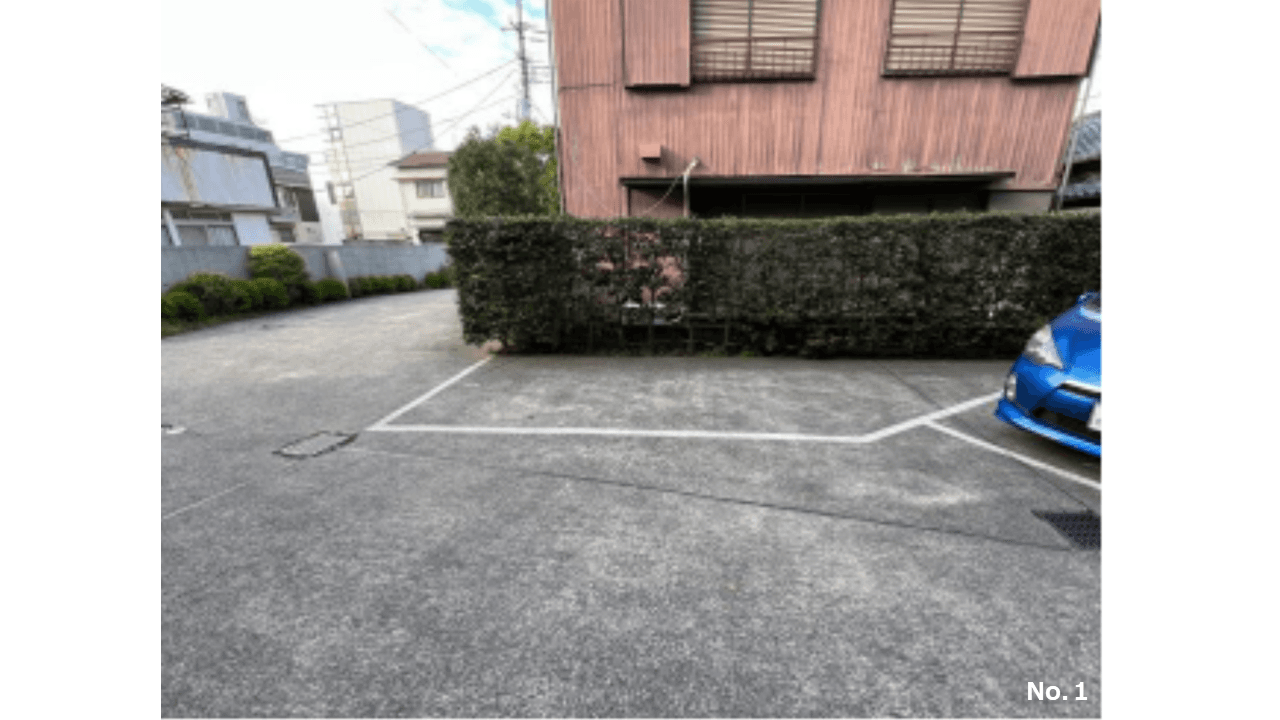 イセハンアパート月極駐車場の外観・駐車場イメージ2枚目