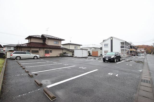 アルス泉ヶ丘敷地外駐車場の外観・駐車場イメージ2枚目