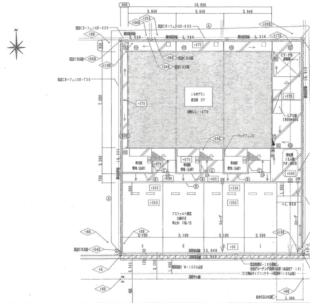 ＣＡＬＭ ＨＯＵＳＥの駐車配置図