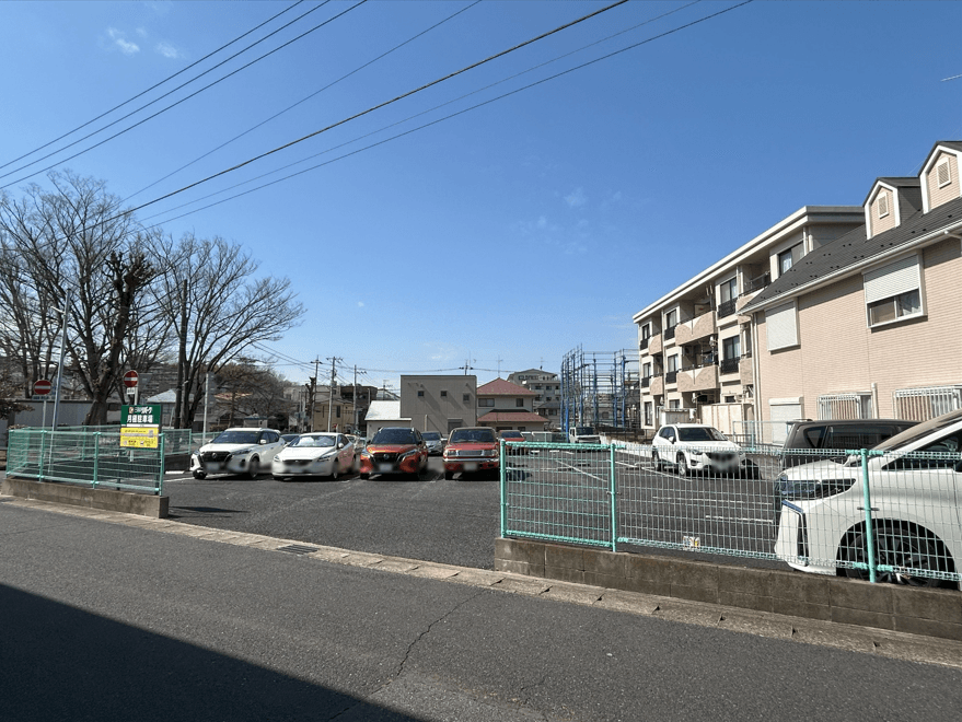 松戸第３の外観・駐車場イメージ1枚目