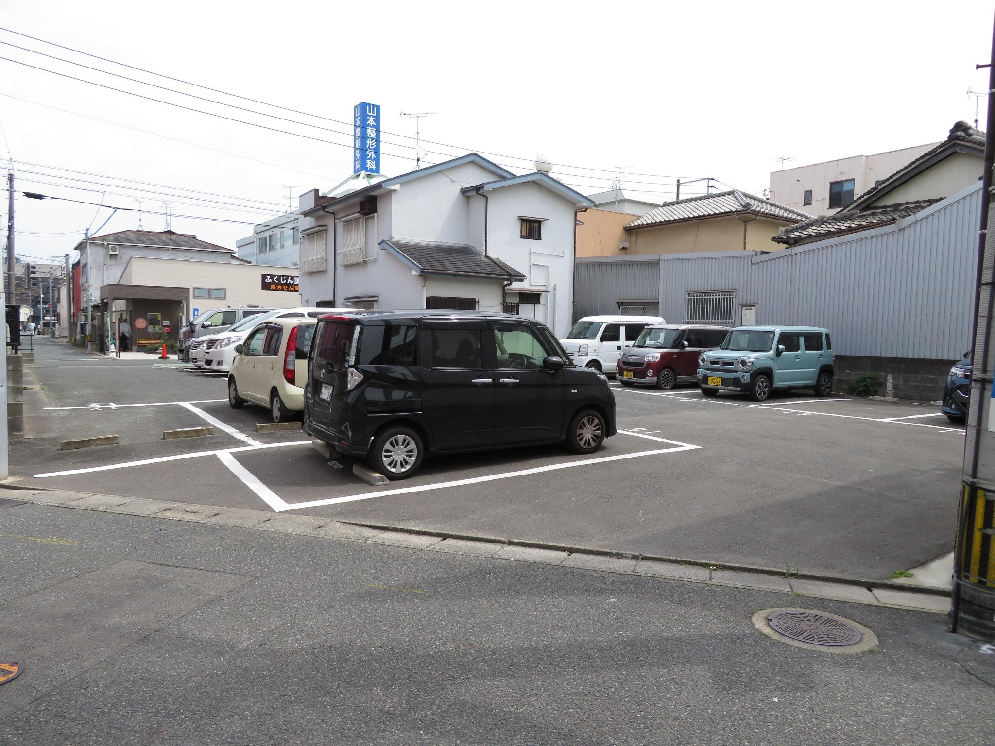 吉塚そろばん教室駐車場の外観・駐車場イメージ1枚目
