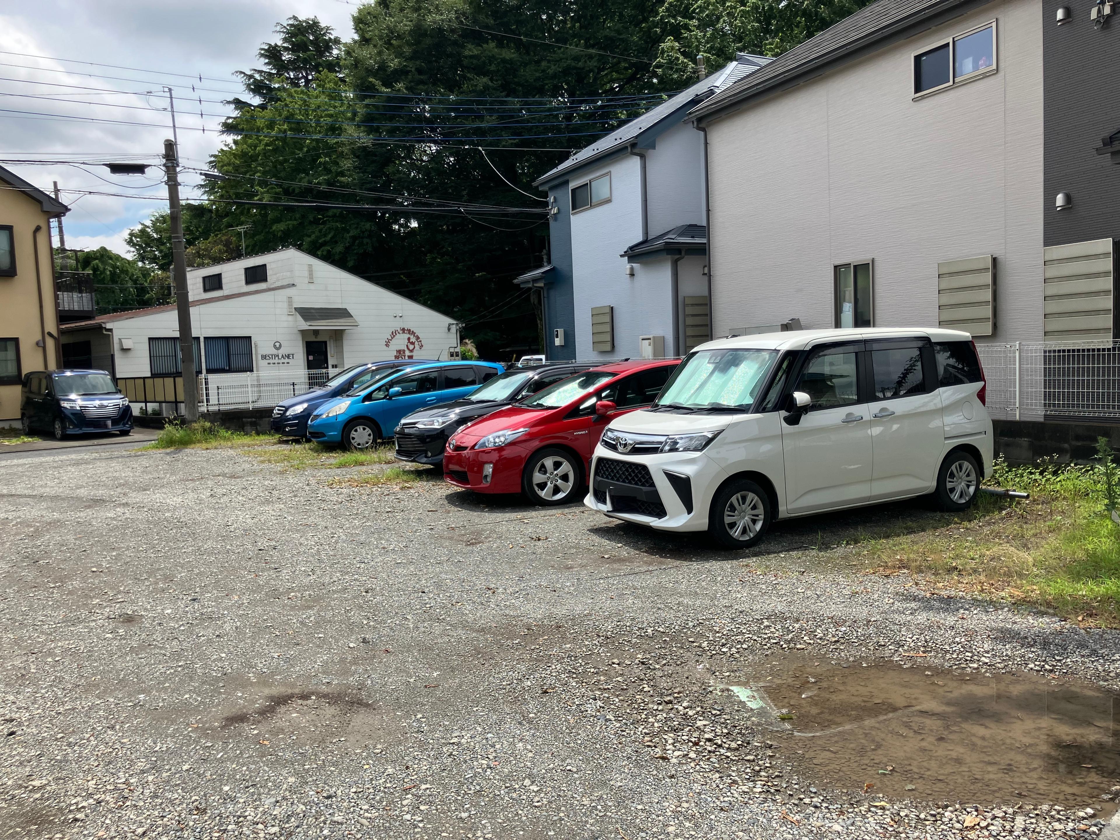 若松町村野駐車場の外観・駐車場イメージ1枚目