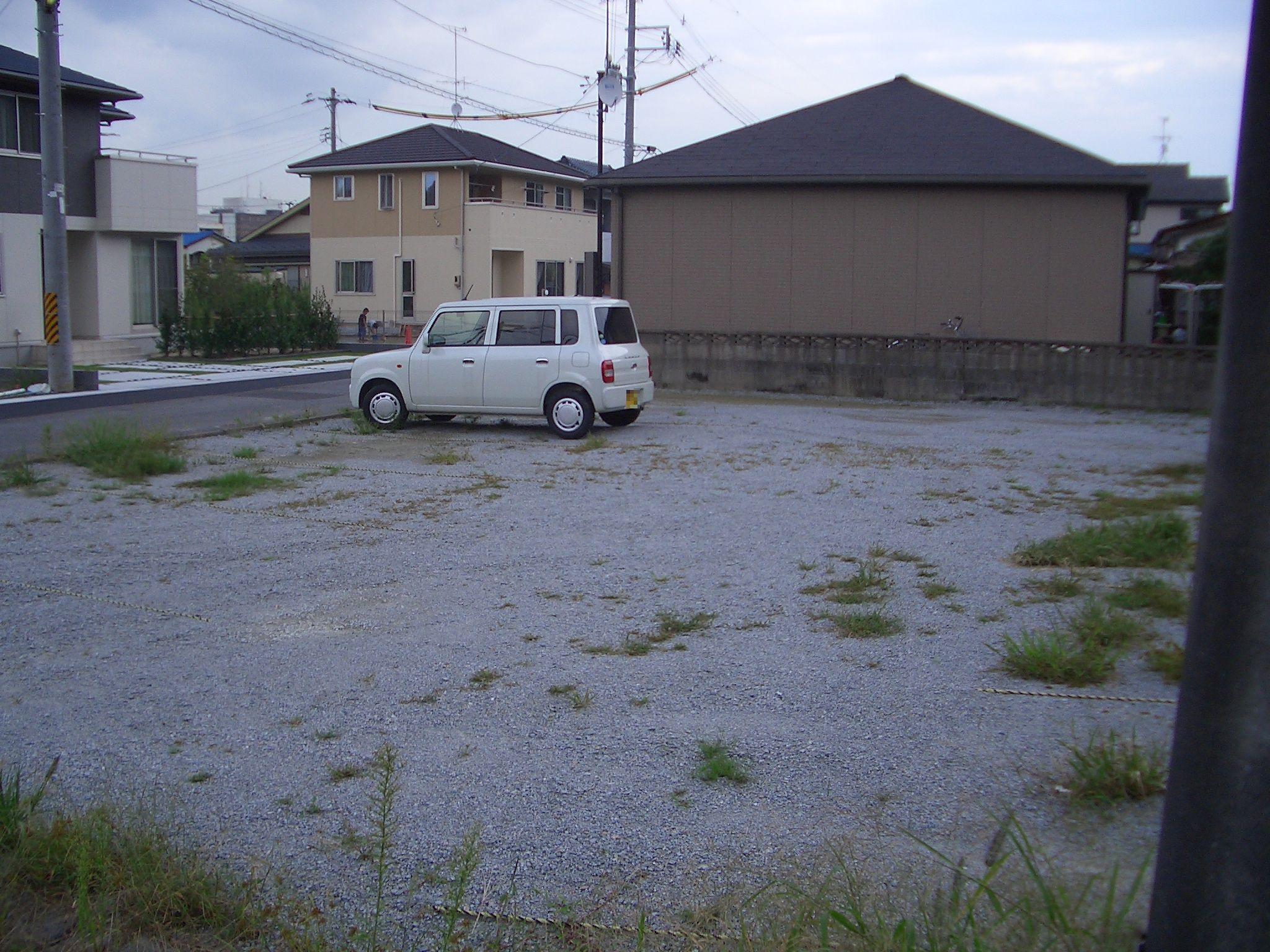 小島西パーキングの外観・駐車場イメージ2枚目