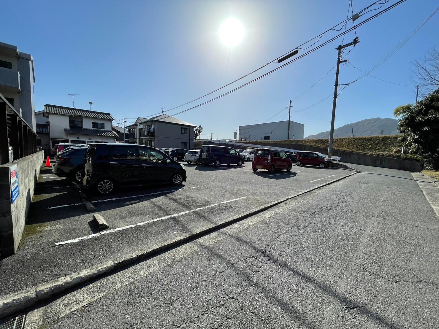 第一岡田駐車場の外観・駐車場イメージ2枚目