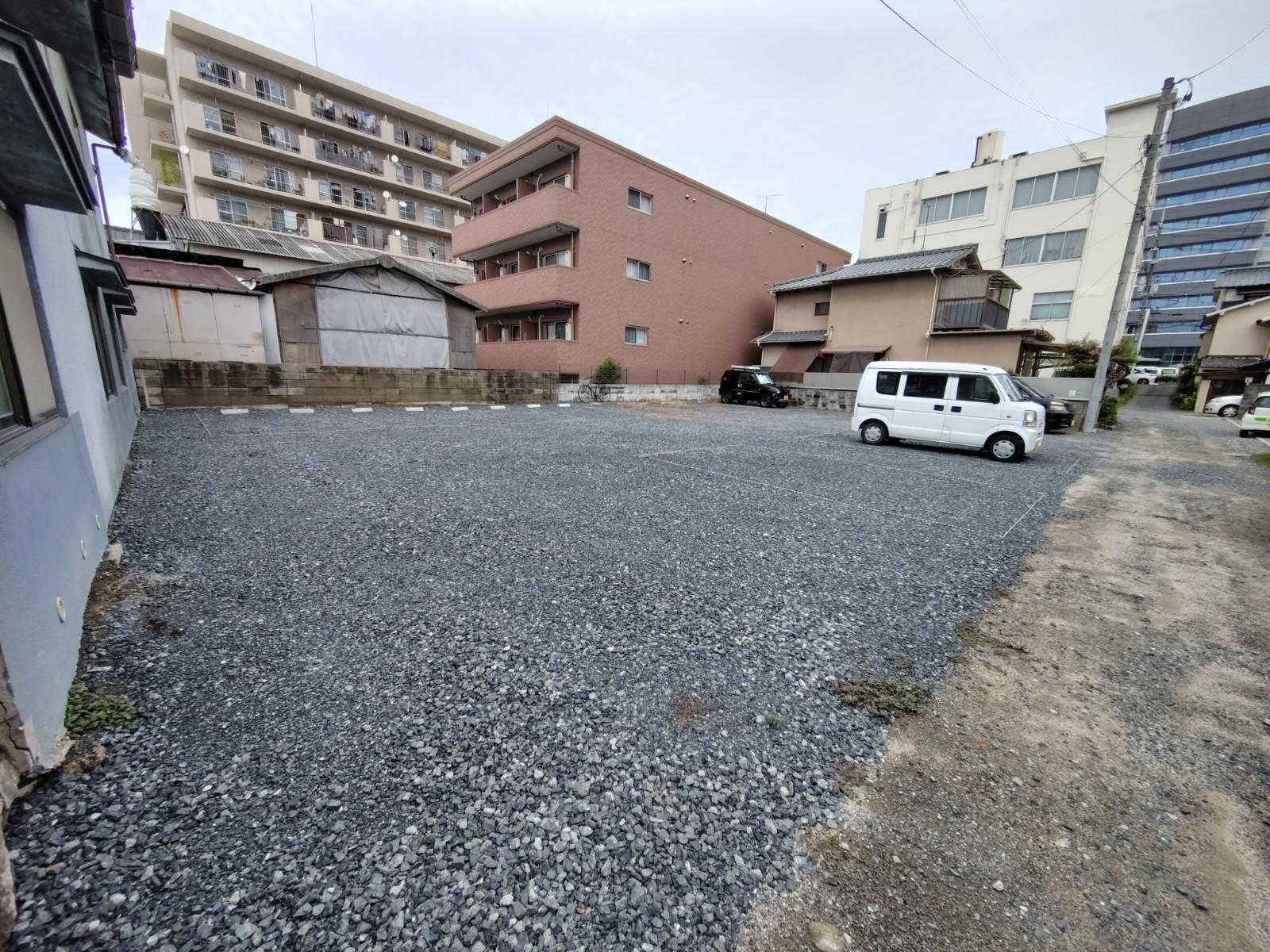 住村第2駐車場の外観・駐車場イメージ1枚目