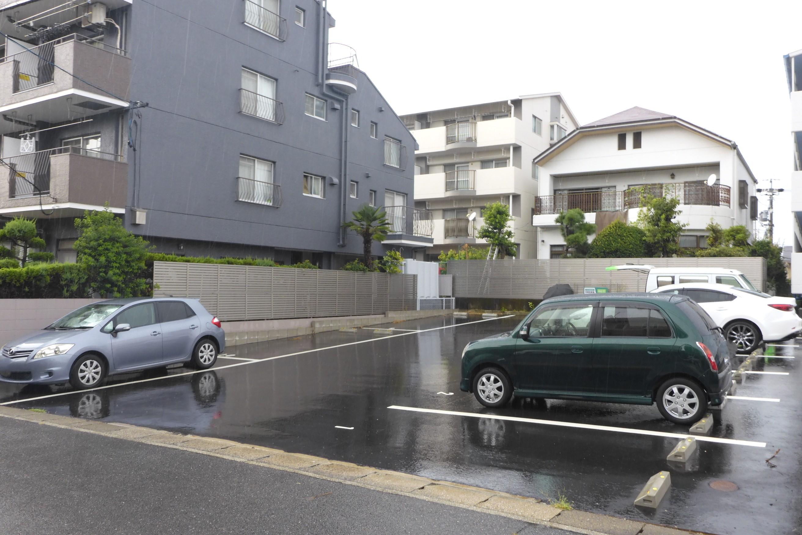 日の国駐車場の外観・駐車場イメージ1枚目