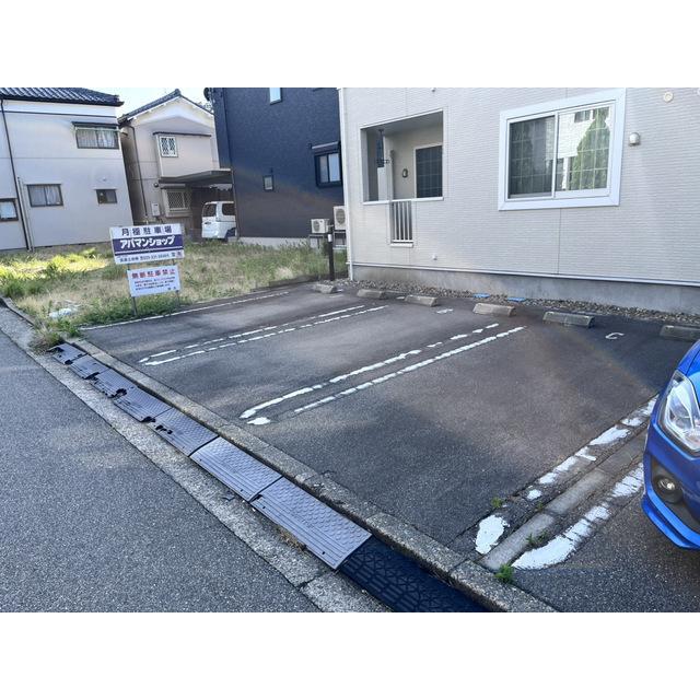 水道町２丁目駐車場の外観・駐車場イメージ2枚目