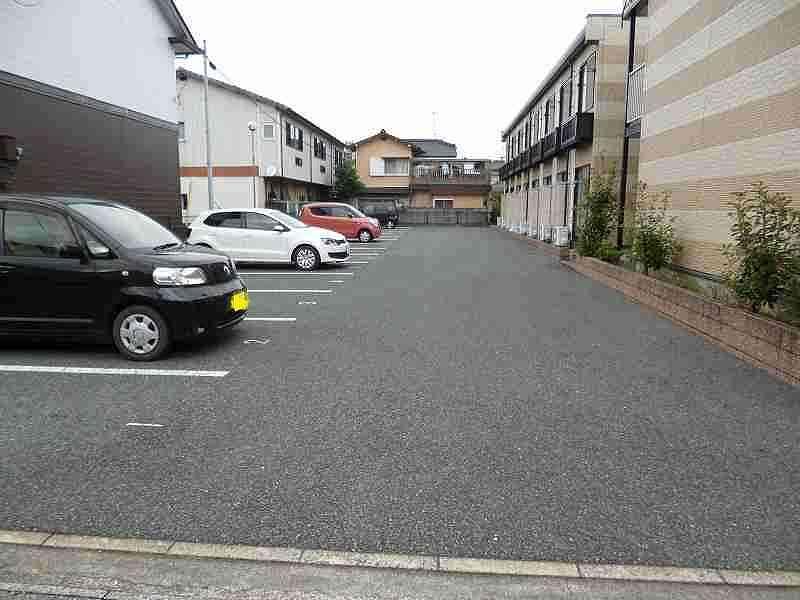 ＥｉｇｈｔｙⅠ(26194)の外観・駐車場イメージ1枚目