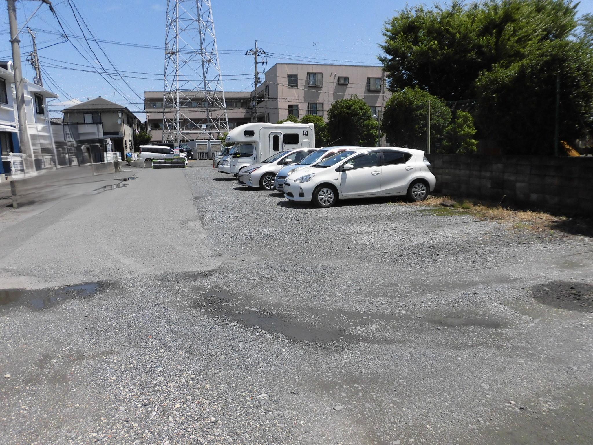 海老澤駐車場No.4の外観・駐車場イメージ3枚目