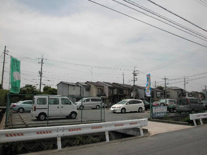 平野モータープールの外観・駐車場イメージ2枚目
