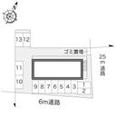 フローラ(12513)の駐車場