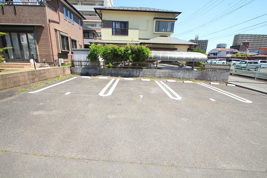 F・Iパーキングの外観・駐車場イメージ2枚目