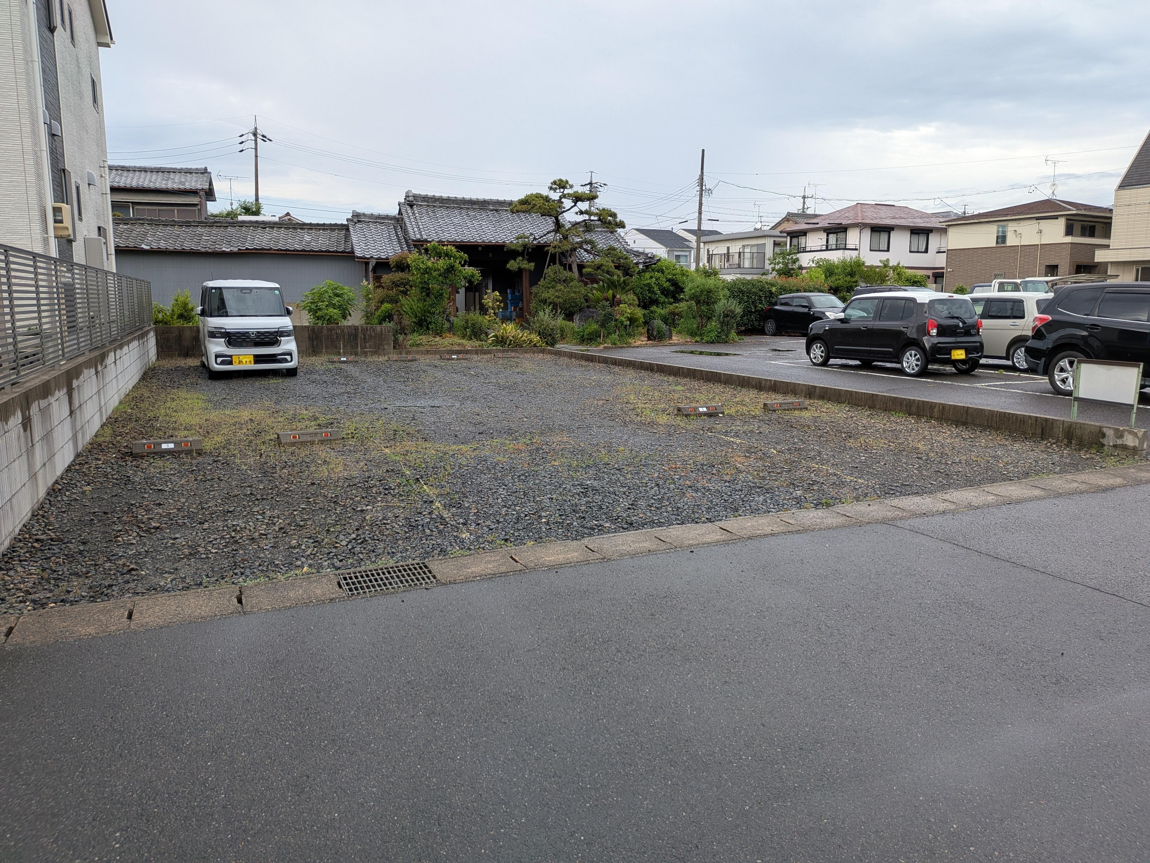 沖村岡287駐車場の外観・駐車場イメージ1枚目