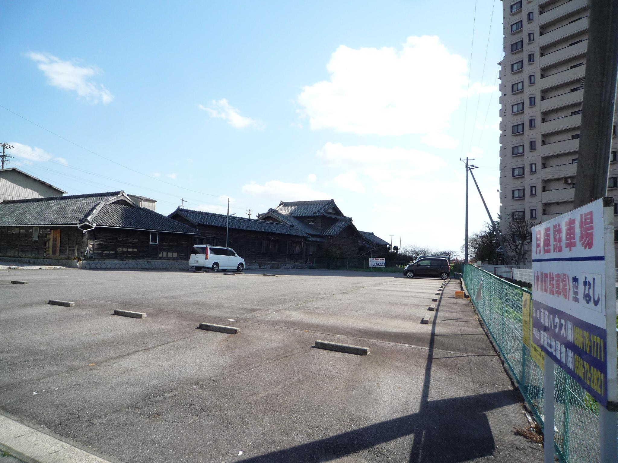 小川志茂Ⅰ駐車場の外観・駐車場イメージ1枚目