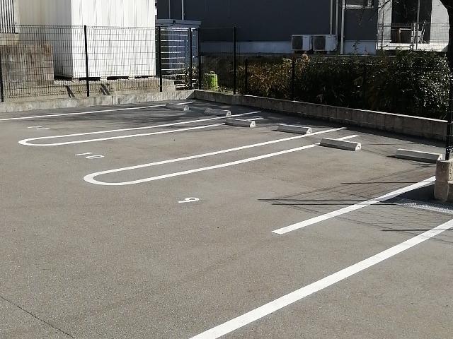 クレイノコスモ(56881)の外観・駐車場イメージ2枚目