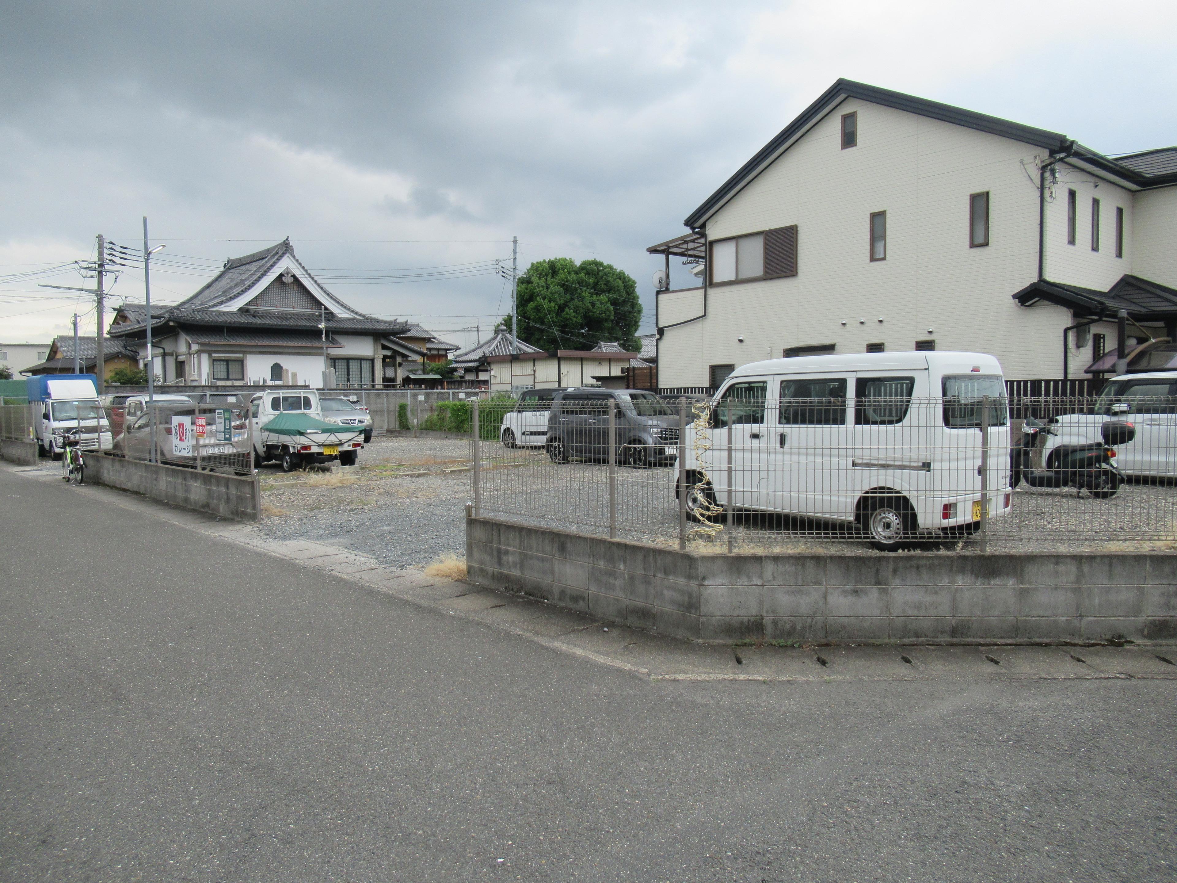 源九郎ガレージの外観・駐車場イメージ1枚目