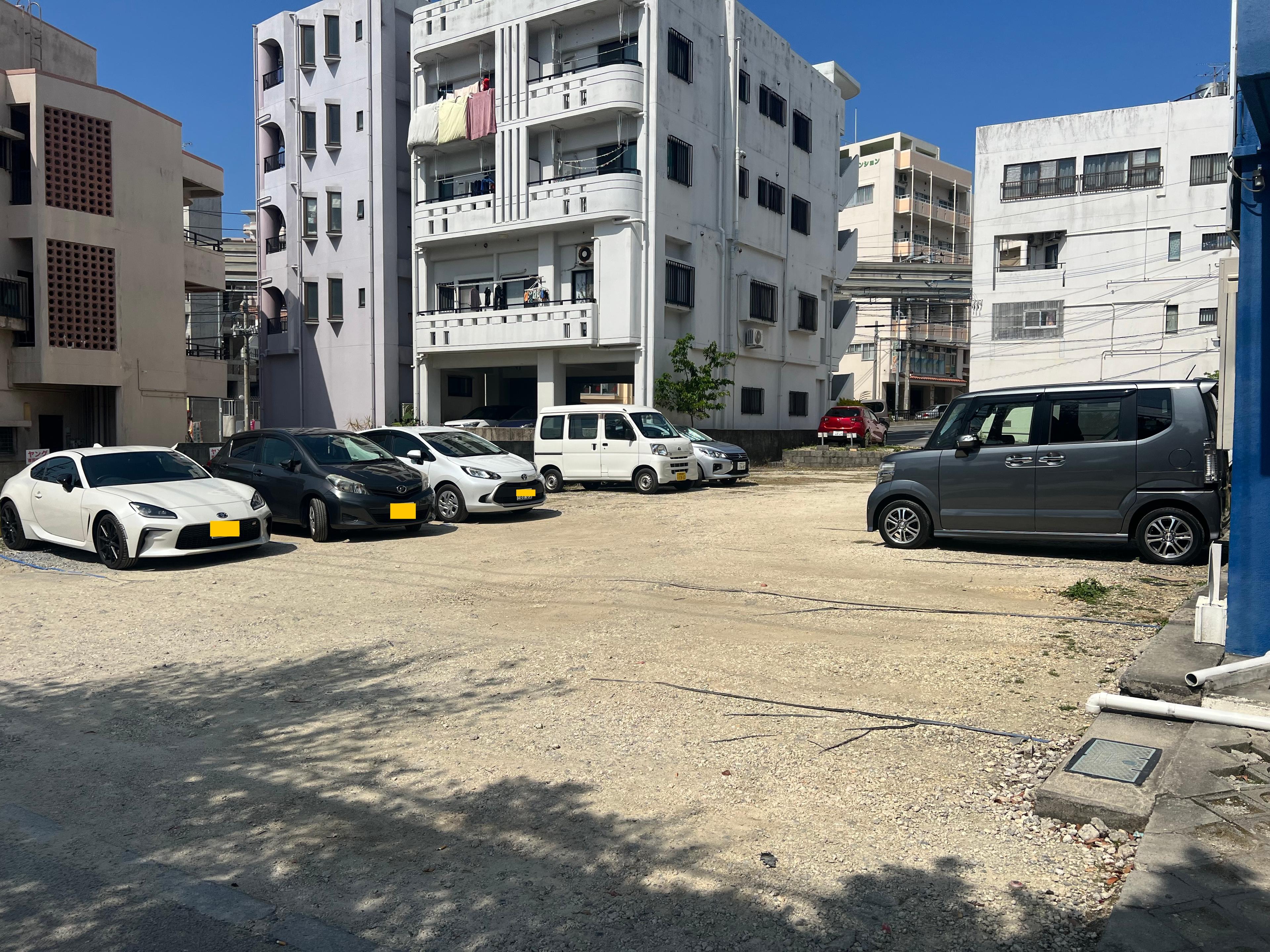 さくら駐車場の外観・駐車場イメージ1枚目